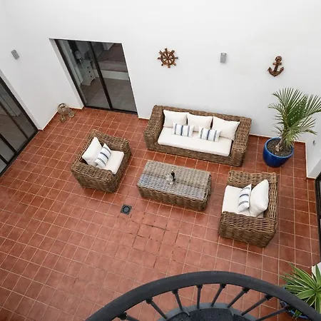 Casa Kira * تيندايا