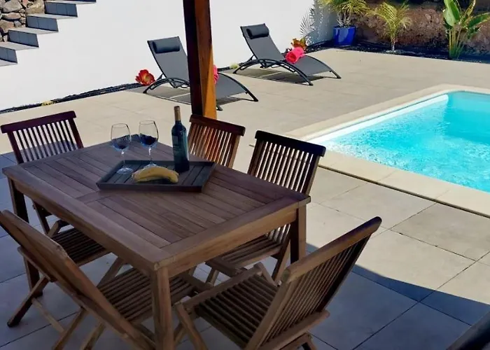 Holiday home Casa Kira *