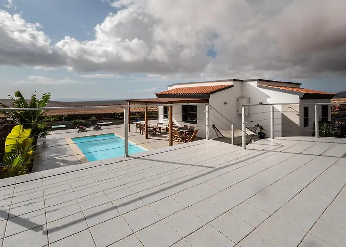 Holiday home Casa Kira